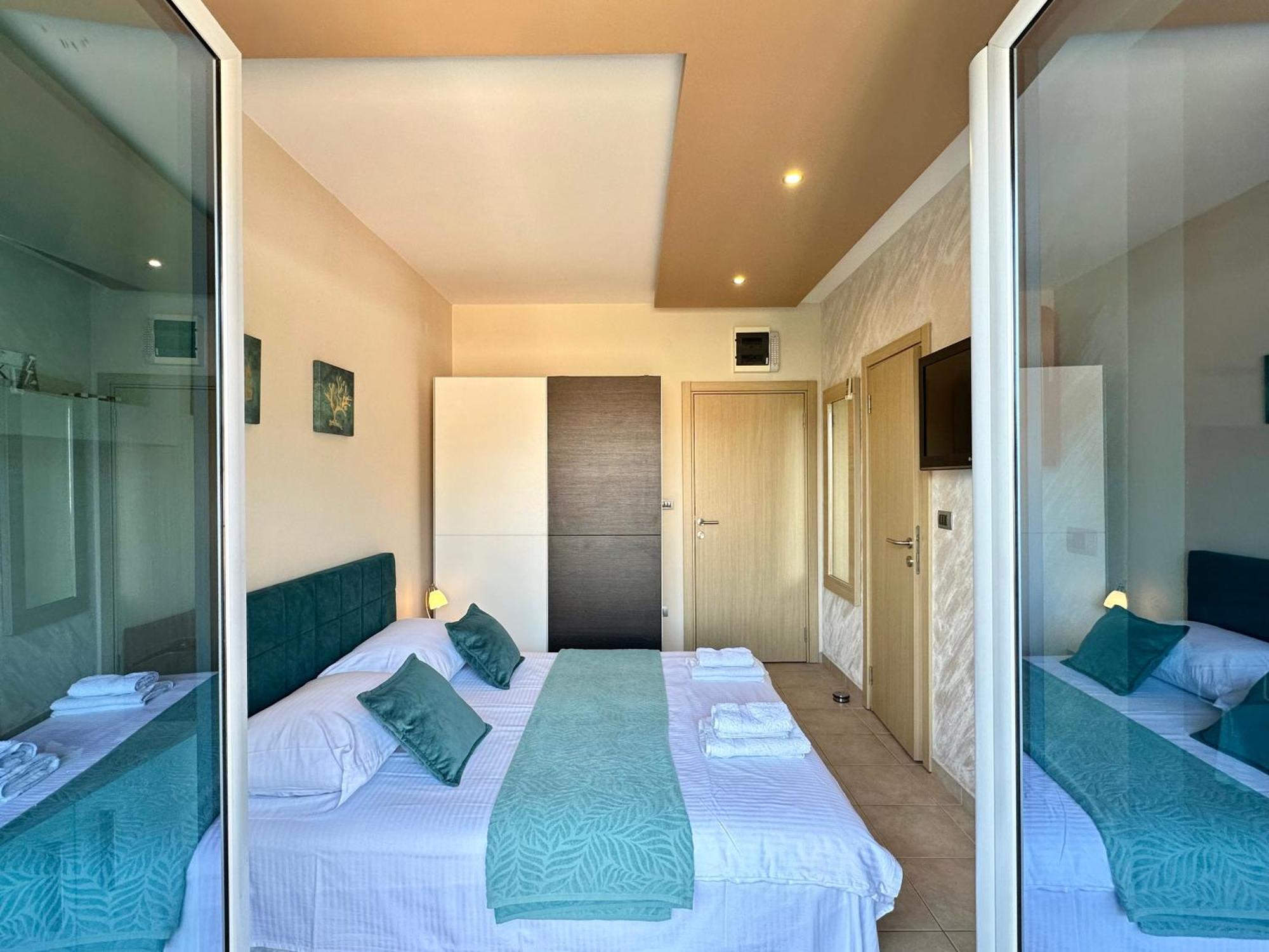 Vila Jadranka Apartments Herceg Novi Exterior photo