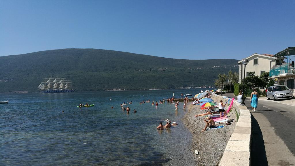 Vila Jadranka Apartments Herceg Novi Exterior photo